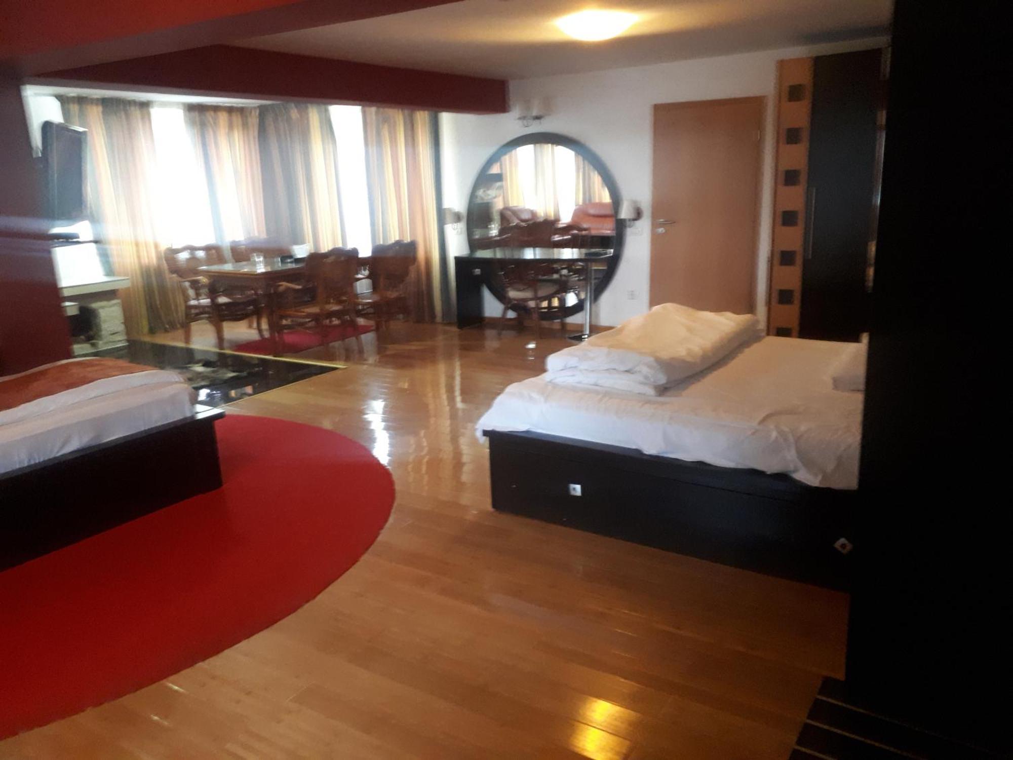 Pension Chalet Poiana Marului Ranch Ngoại thất bức ảnh