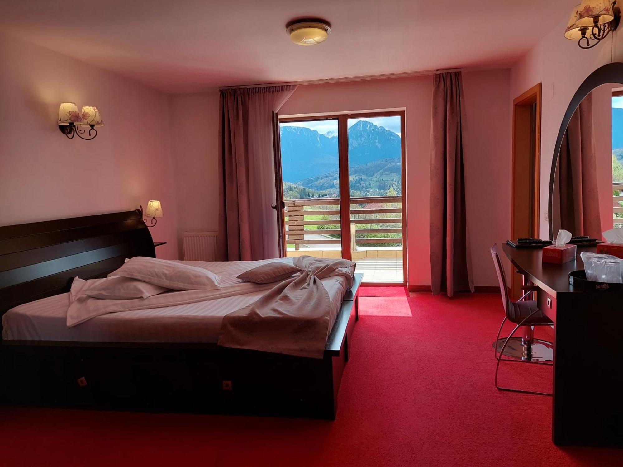 Pension Chalet Poiana Marului Ranch Ngoại thất bức ảnh